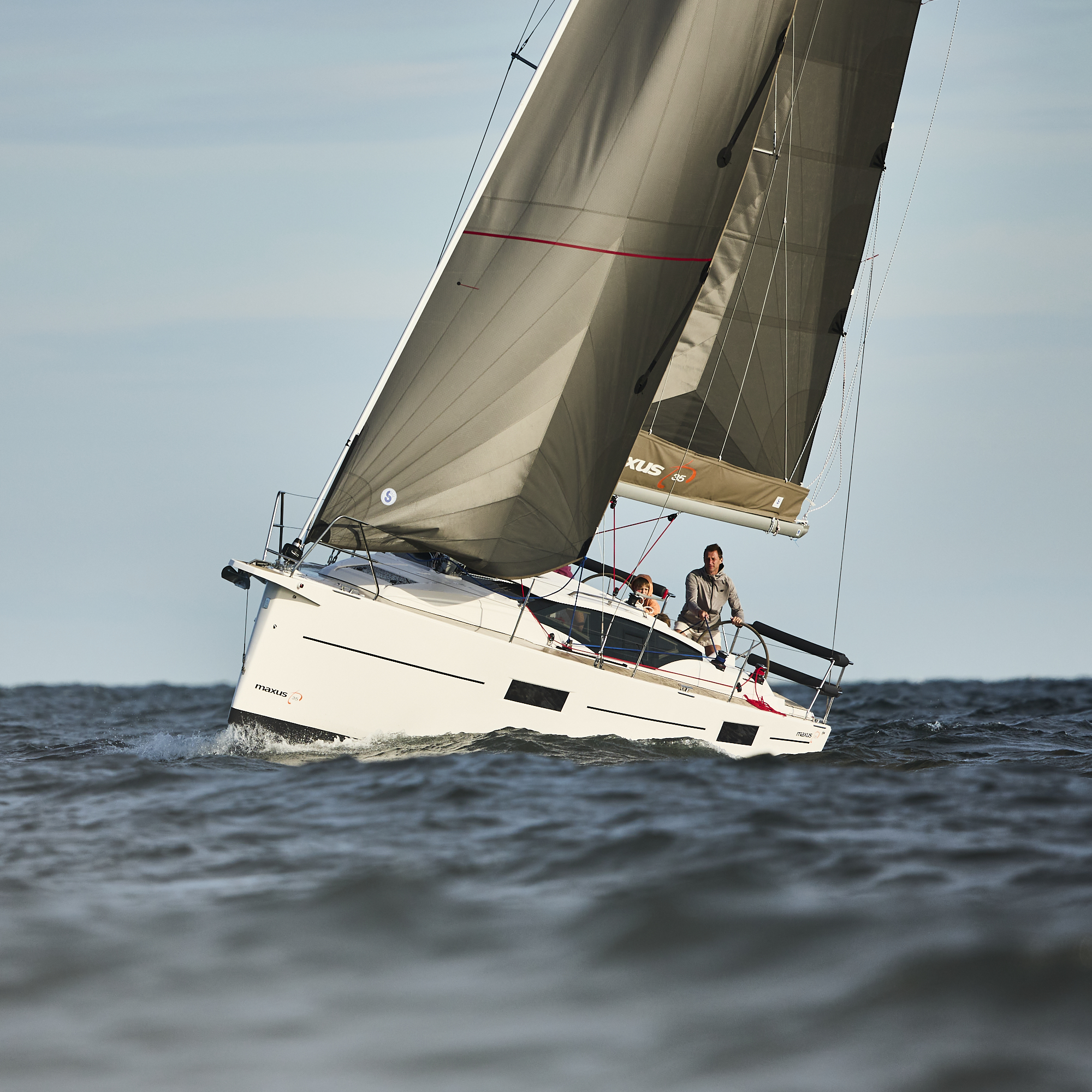 Maxus 35 (see with our base extra options availability as Air Conditioned) — photo 84