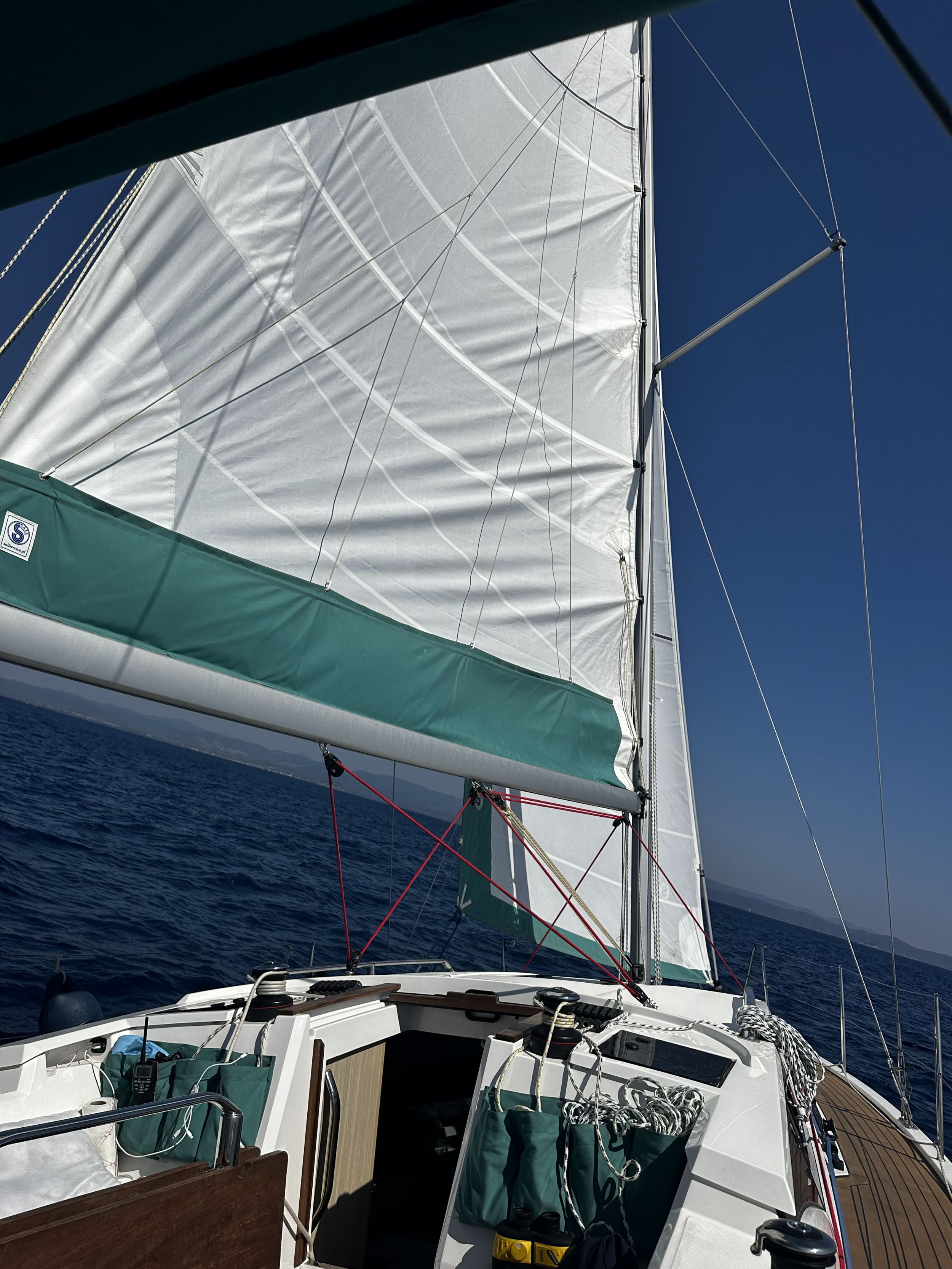 Maxus 35 (see with our base extra options availability as Air Conditioned) — photo 80