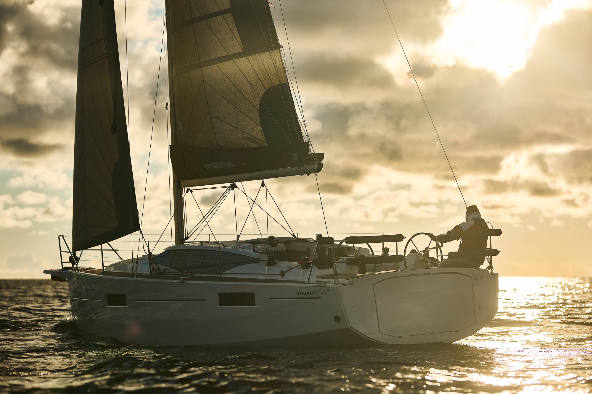 Maxus 35 (see with our base extra options availability as Air Conditioned) — photo 59