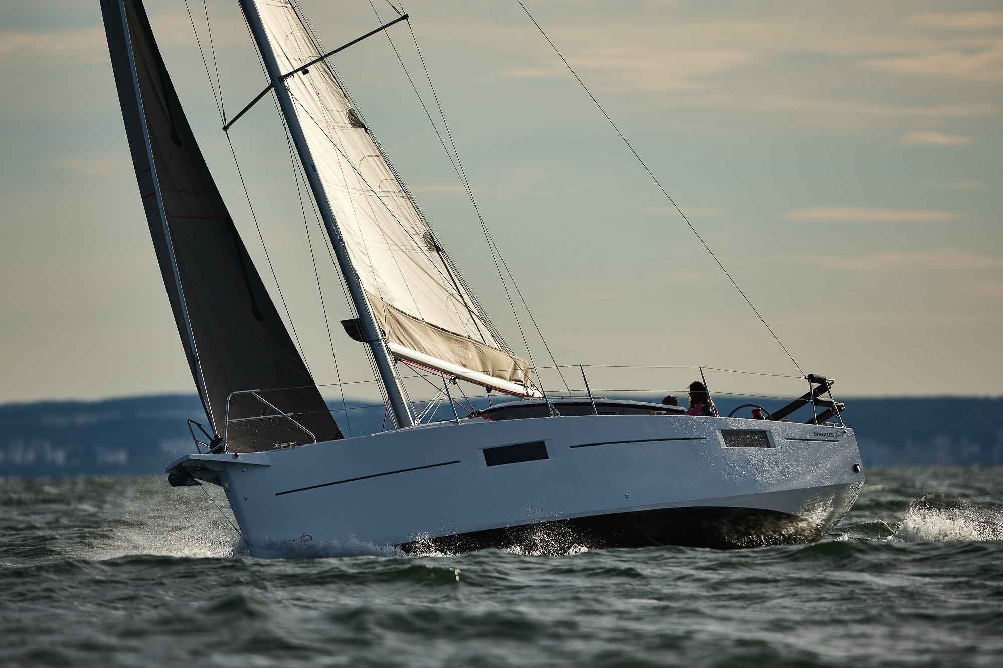 Maxus 35 (see with our base extra options availability as Air Conditioned) — photo 62