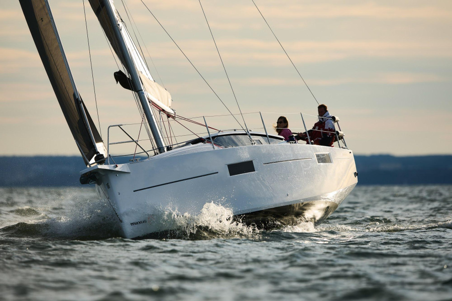 Maxus 35 (see with our base extra options availability as Air Conditioned) — photo 88