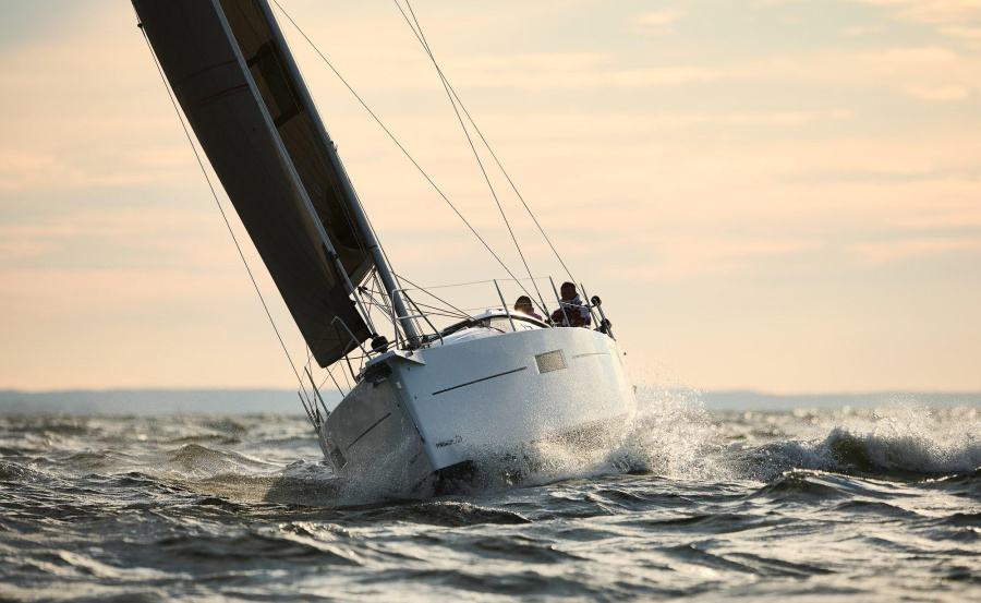 Maxus 35 (see with our base extra options availability as Air Conditioned) — photo 96