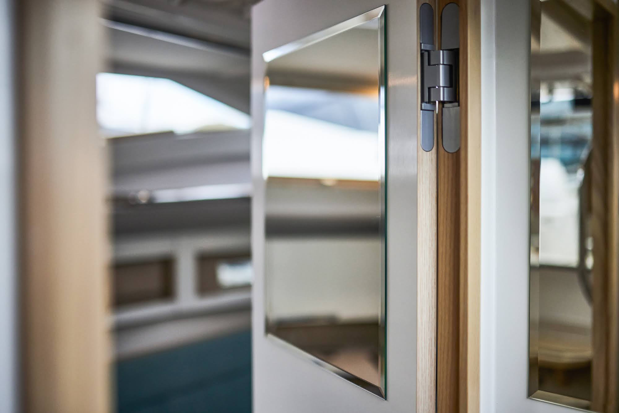 Maxus 35 (see with our base extra options availability as Air Conditioned) — photo 51