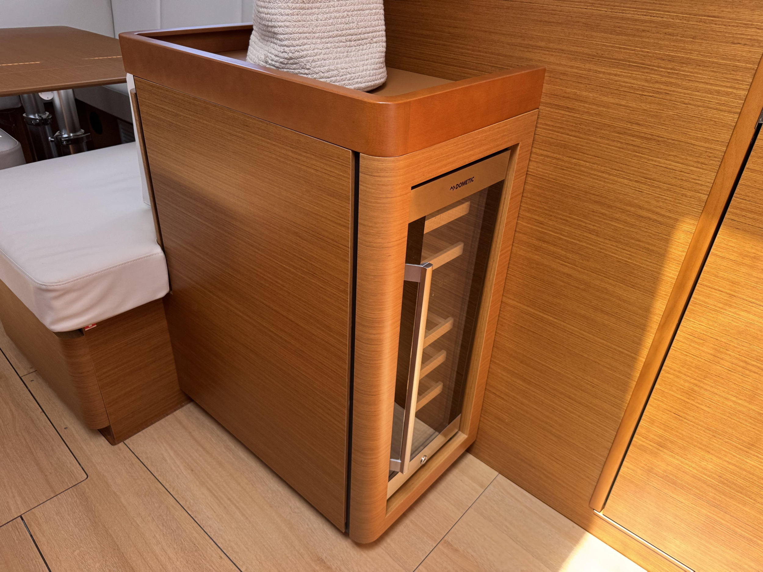 Sun Odyssey 490 — photo 9