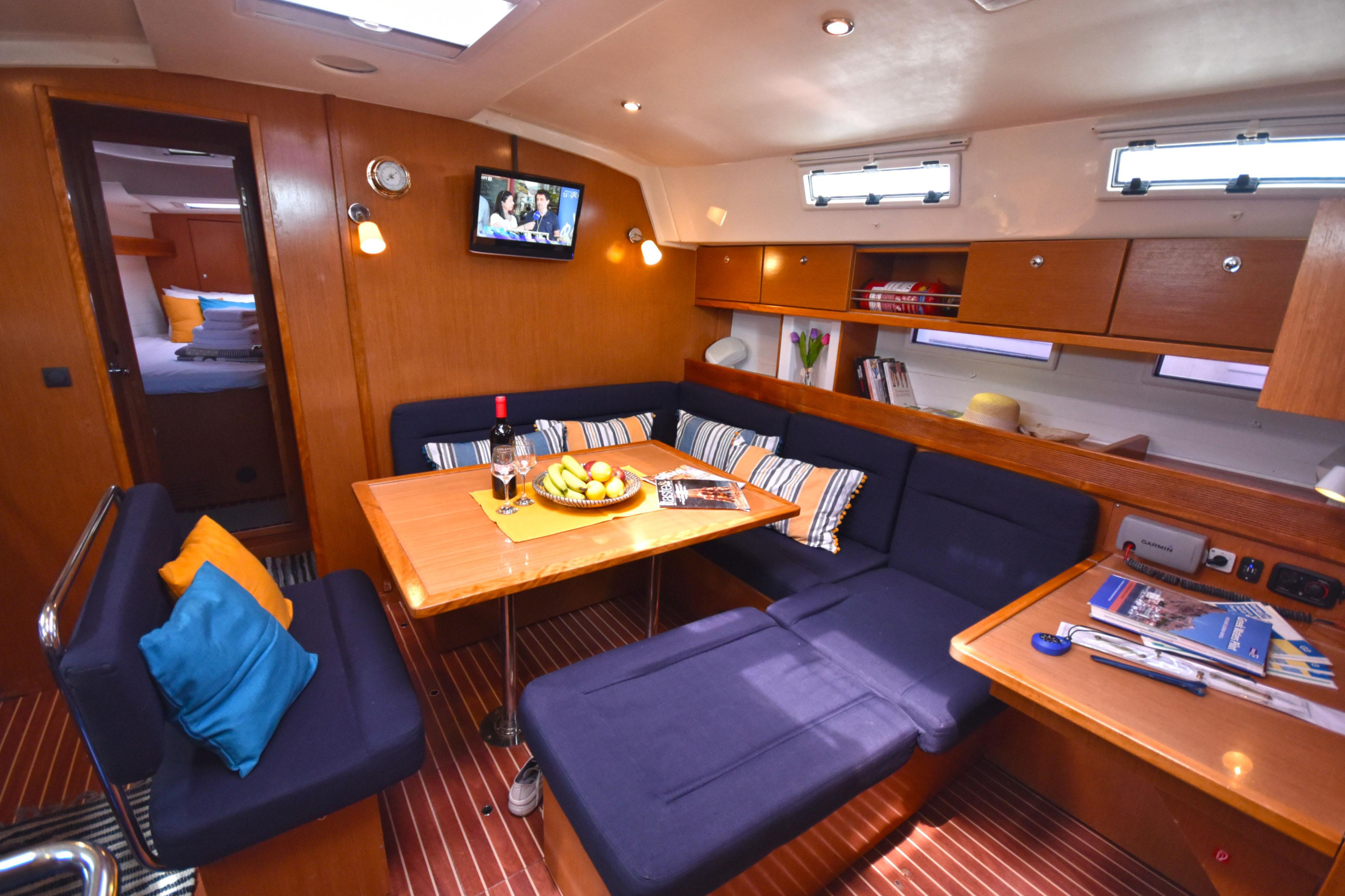 Bavaria Cruiser 45 — photo 16