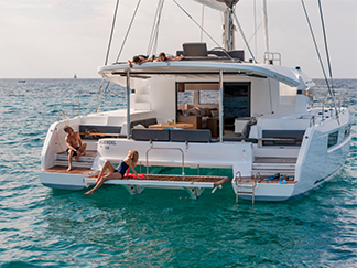 Lagoon 50 — photo 1
