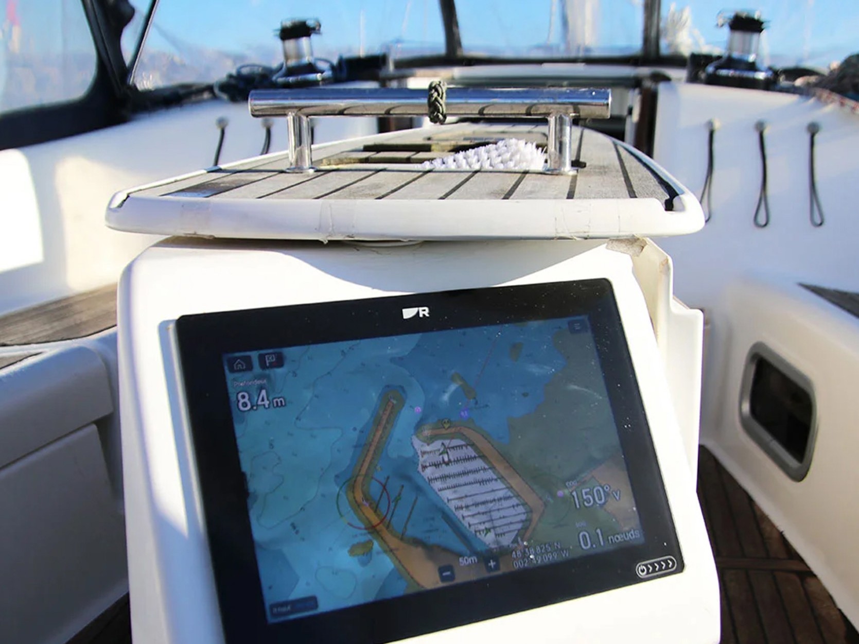 Oceanis 40 — photo 1