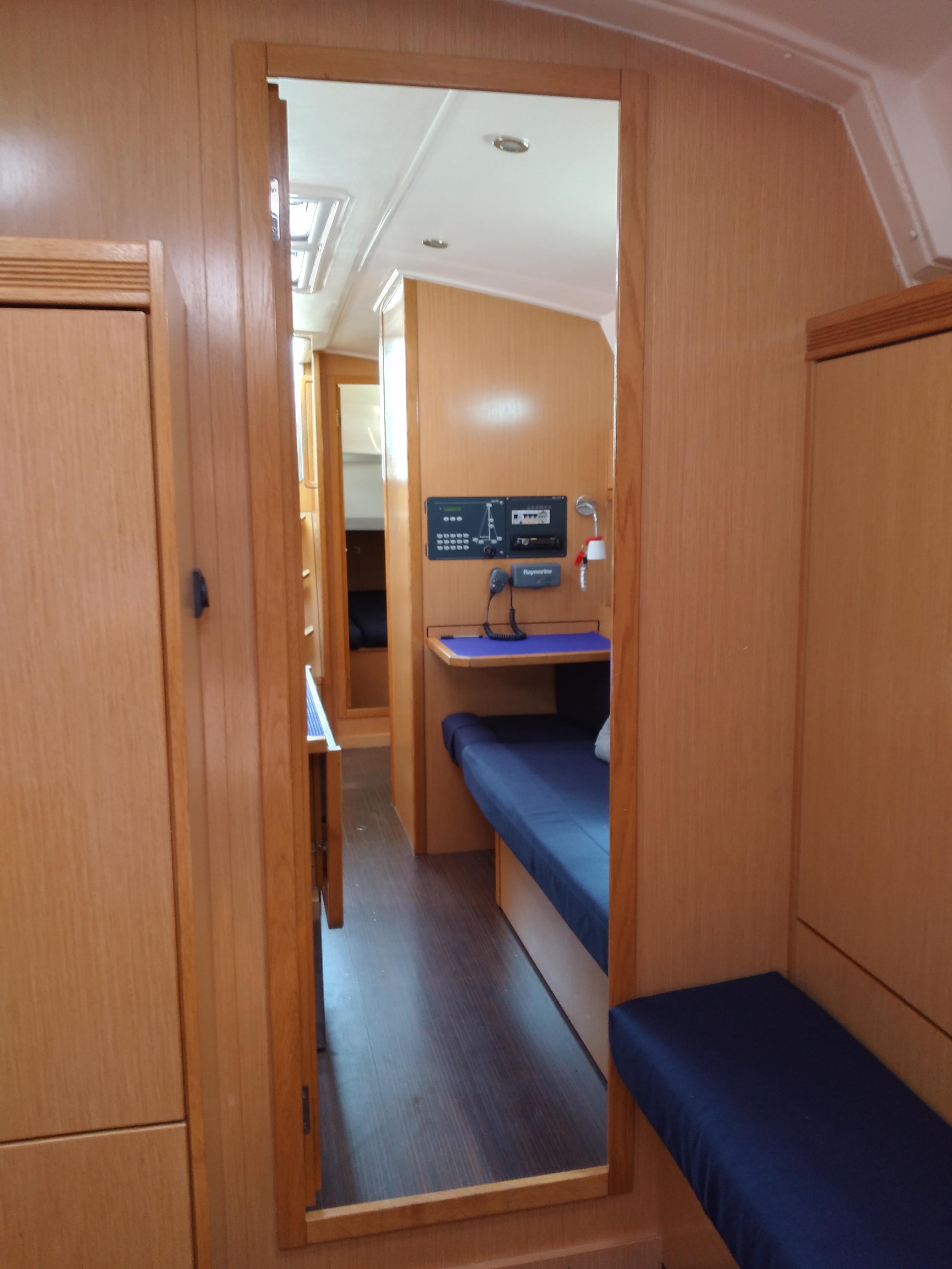 Bavaria 36 Cruiser — photo 4