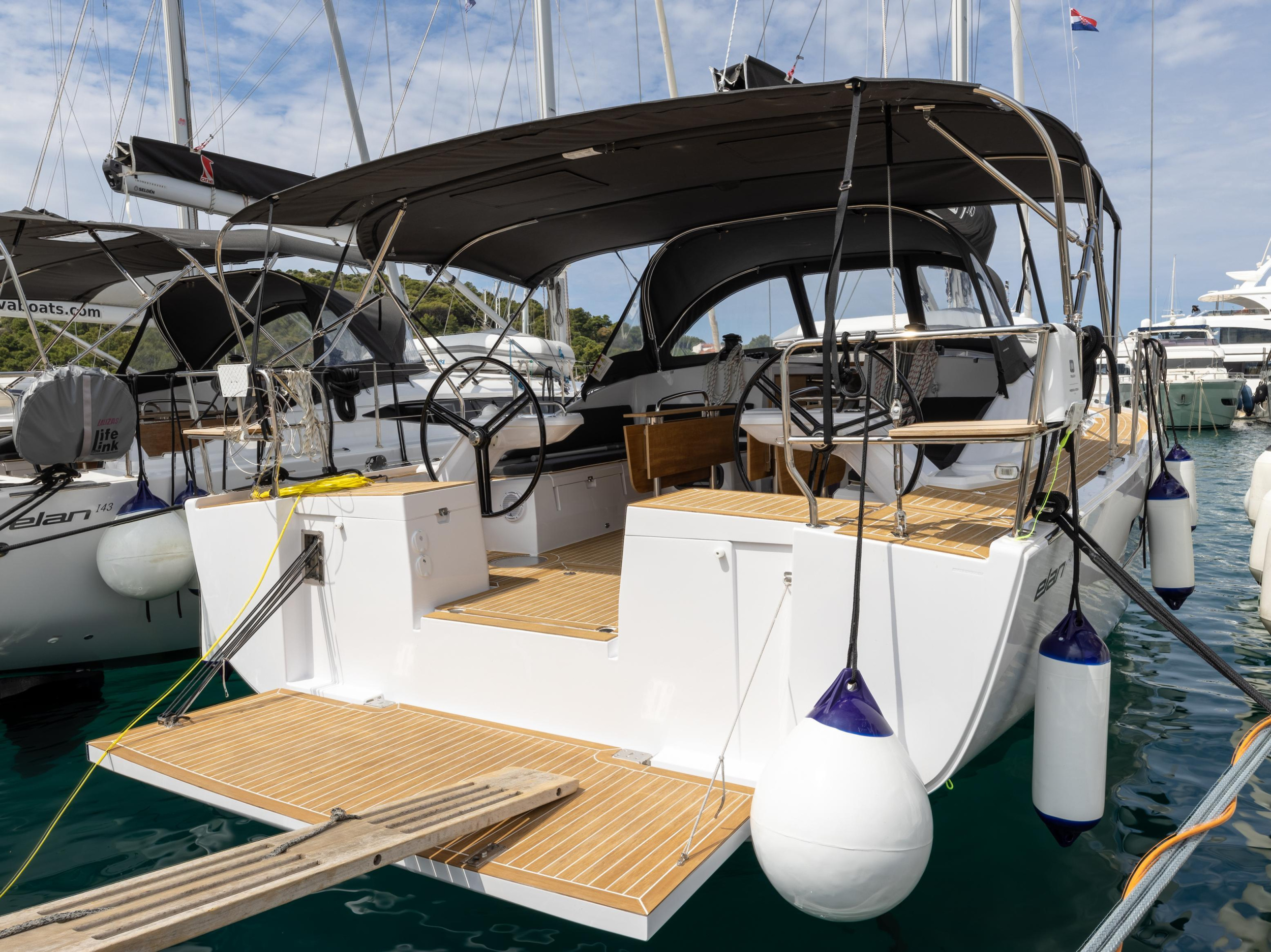 Elan Impression 45 — photo 1