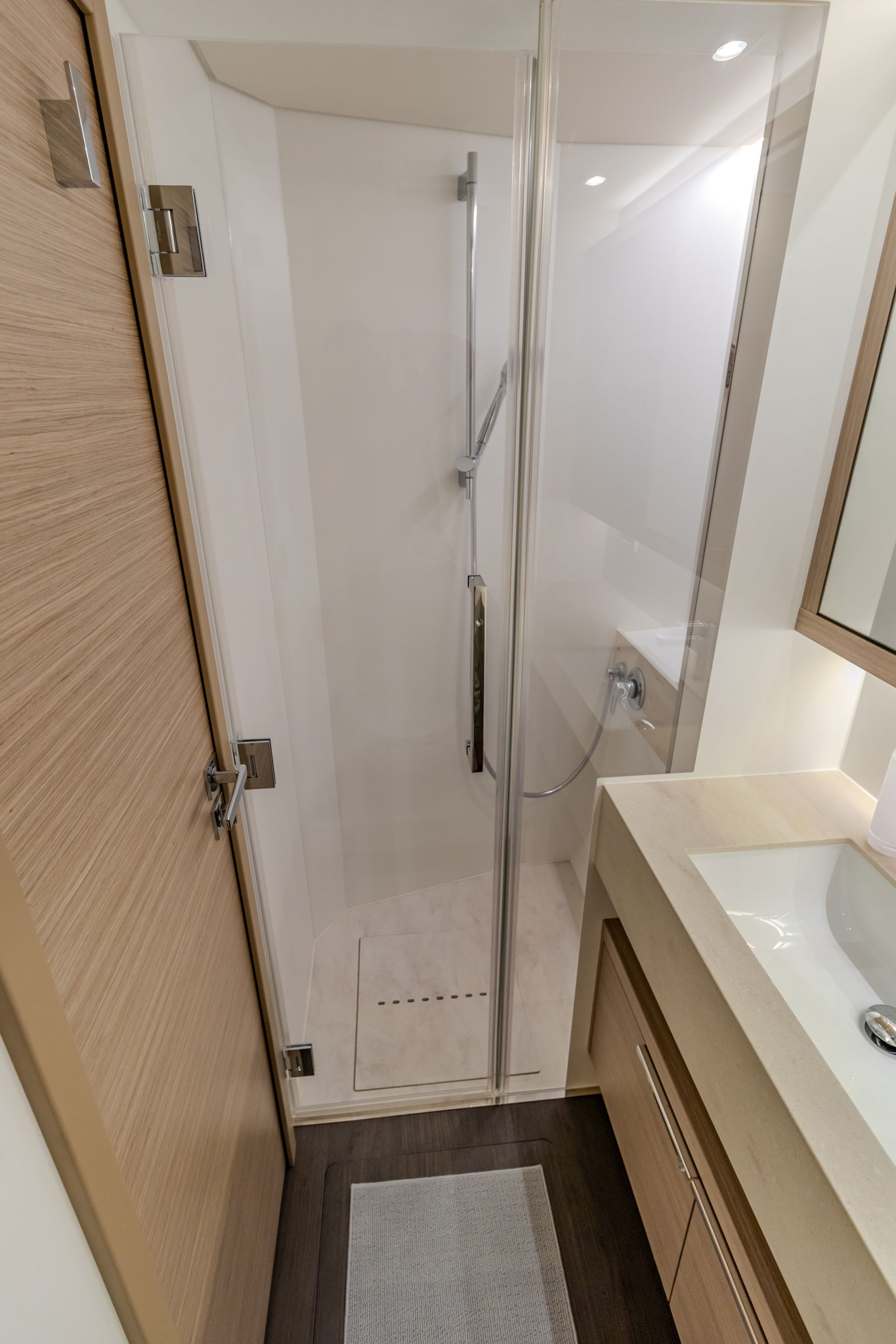 Lagoon 55 — photo 28