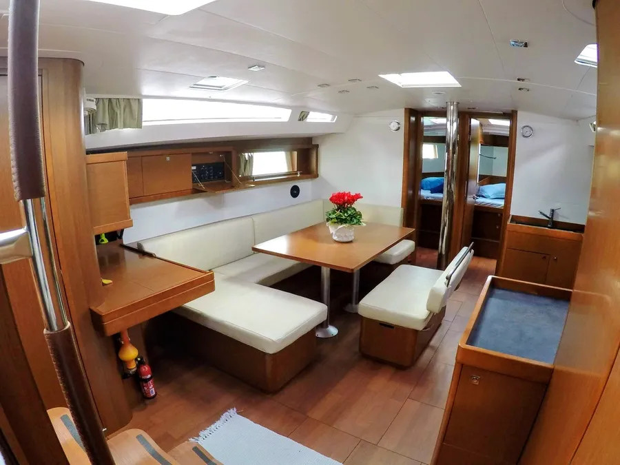 Oceanis 48 — photo 2