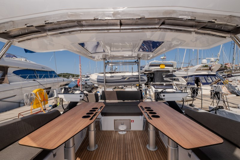 Dufour 48 — photo 18