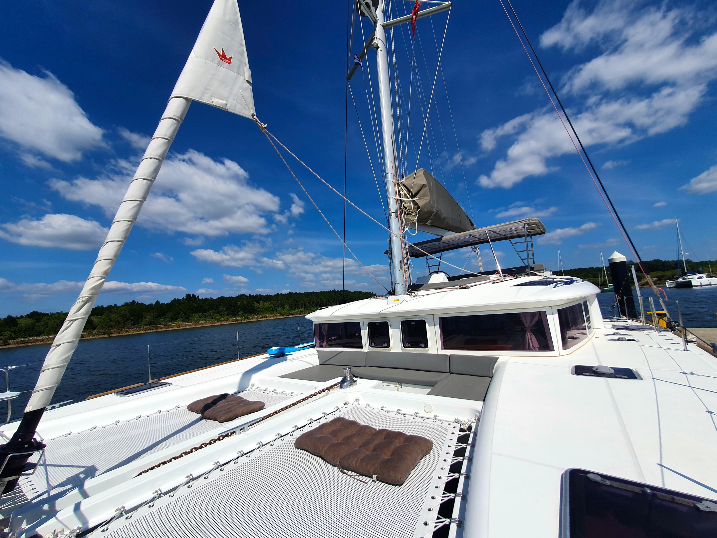 Lagoon 450 Fly — photo 21
