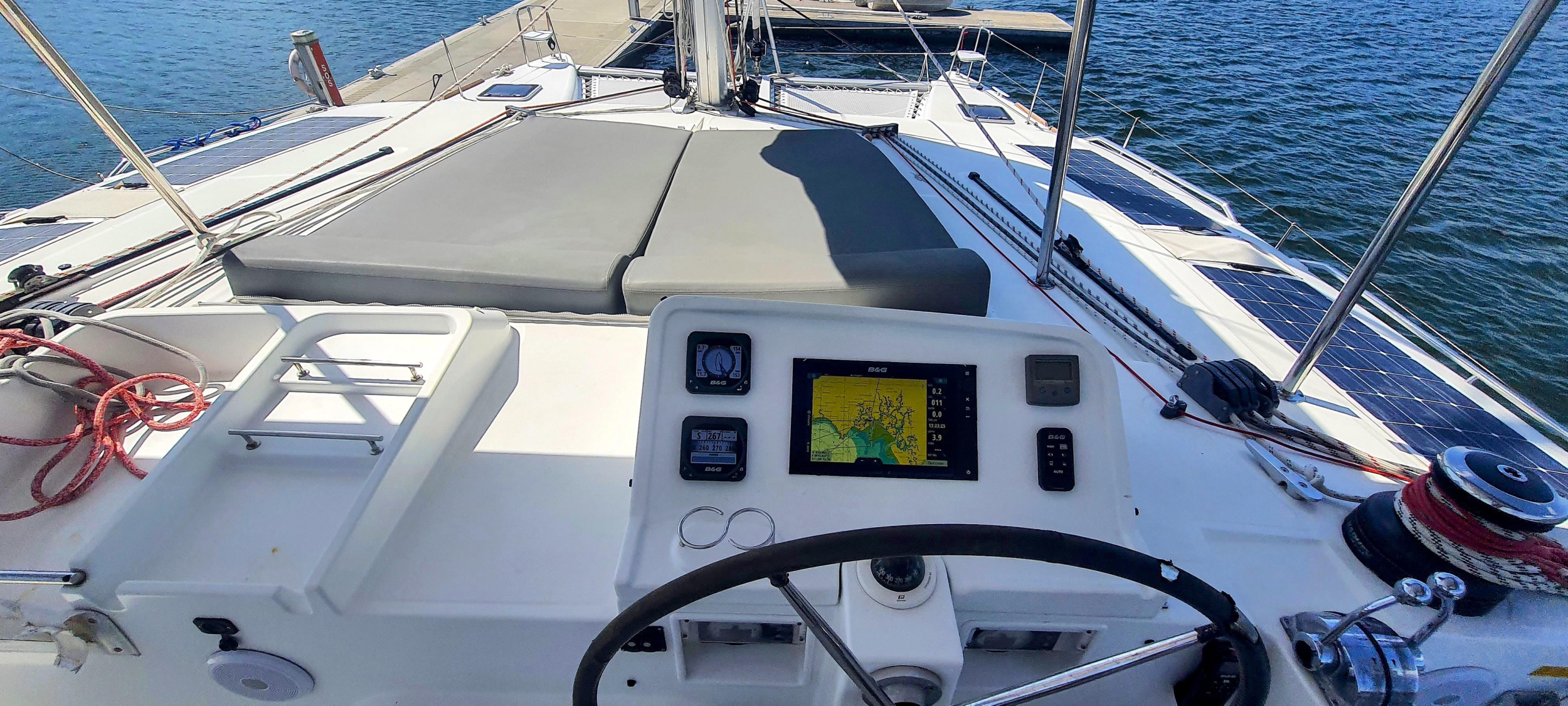 Lagoon 450 Fly — photo 29