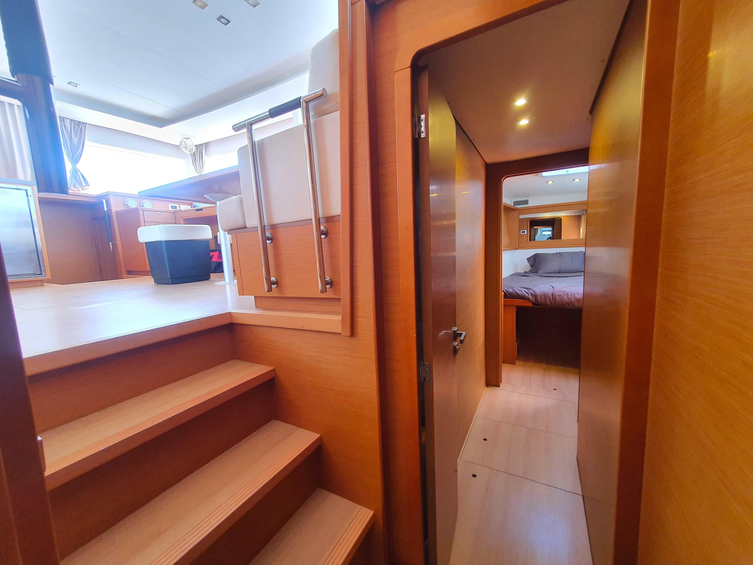 Lagoon 450 Fly — photo 9