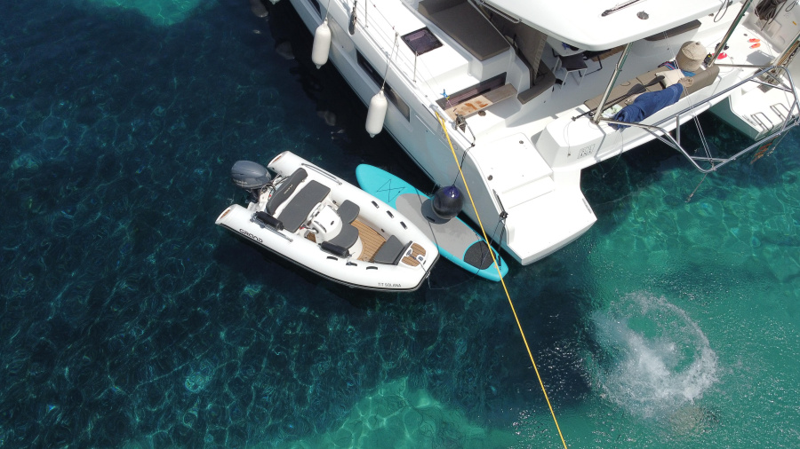 Lagoon 50 — photo 24
