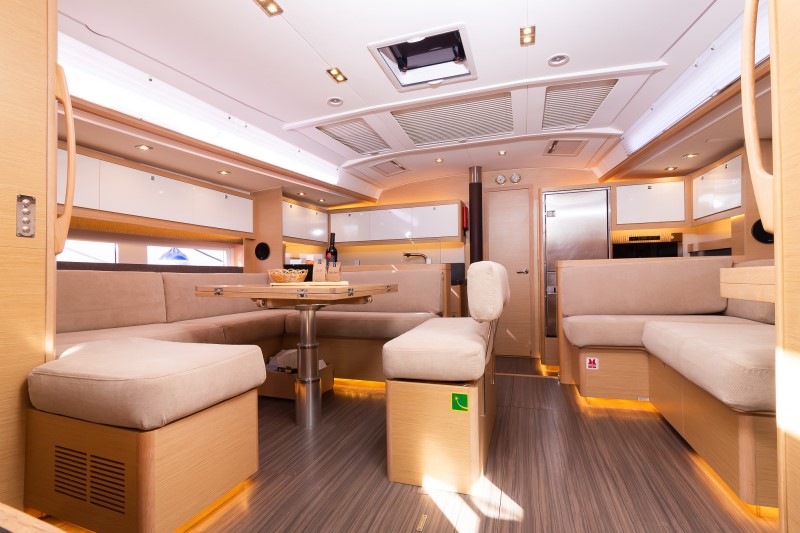 Dufour 530 GL — photo 32