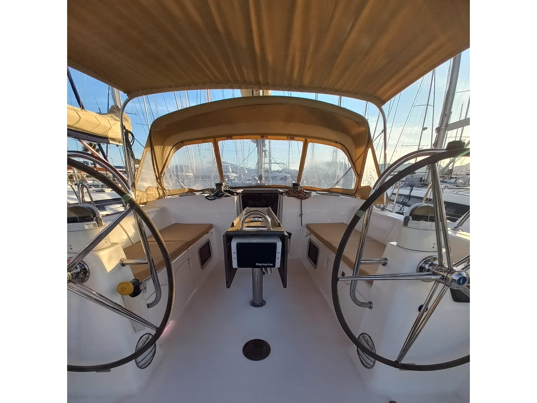 Dufour 450 Grand Large — photo 1