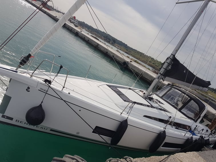 Oceanis 46.1 — photo 10