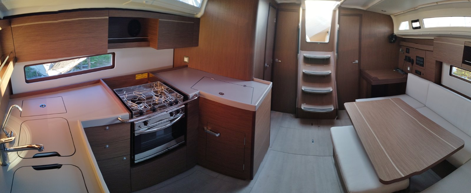 Oceanis 40.1 — photo 10