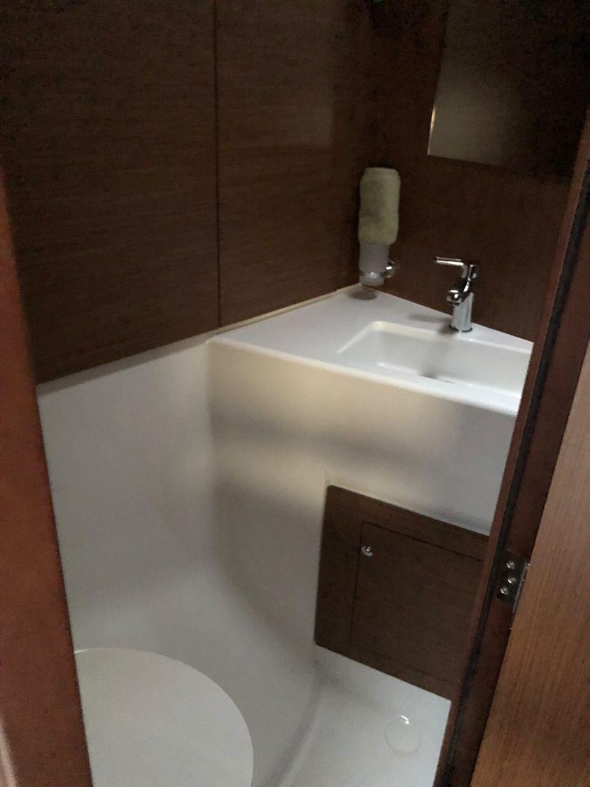 Oceanis 40.1 — photo 9