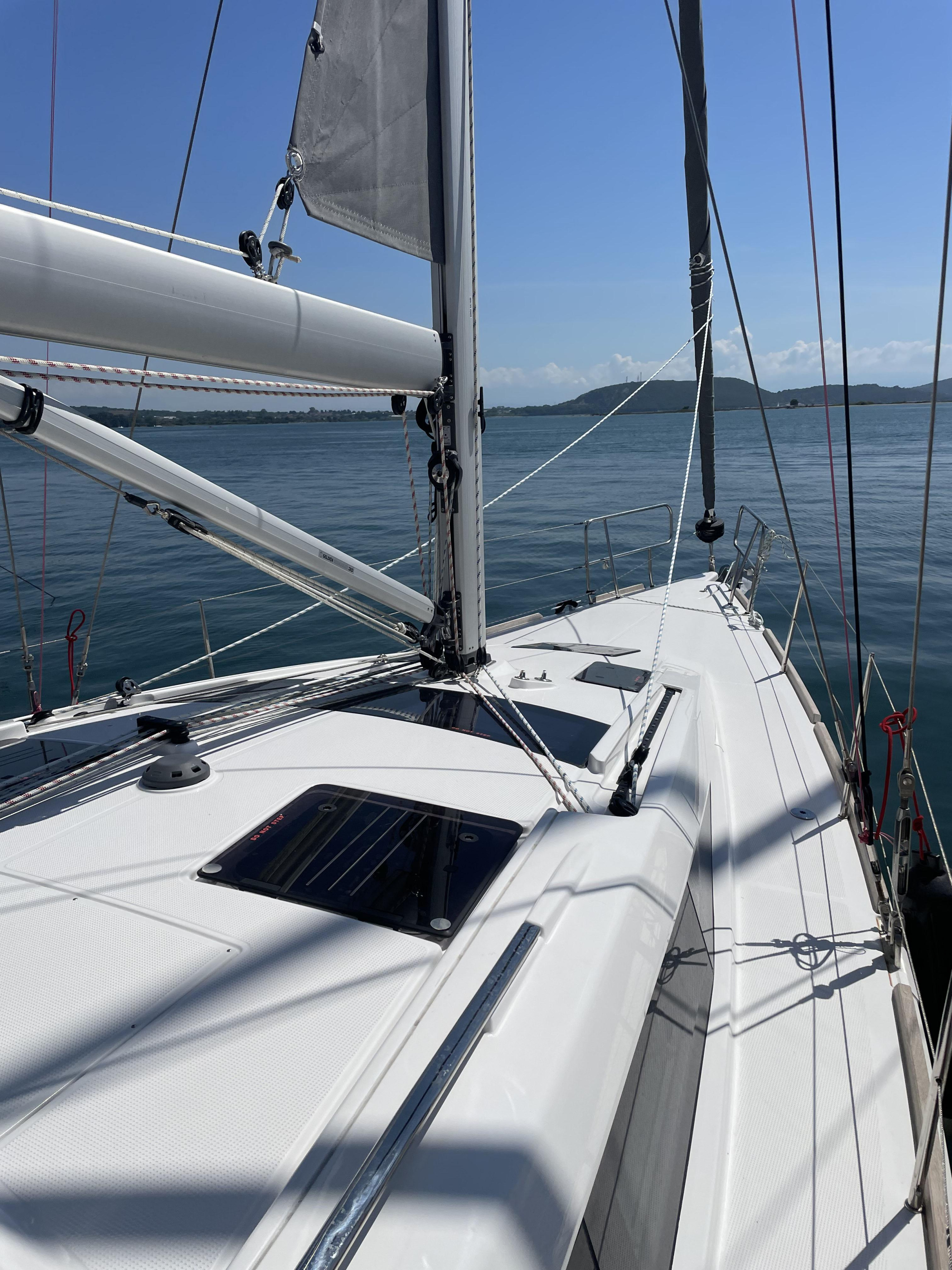 Bavaria Vision 42 Owner Version — photo 18