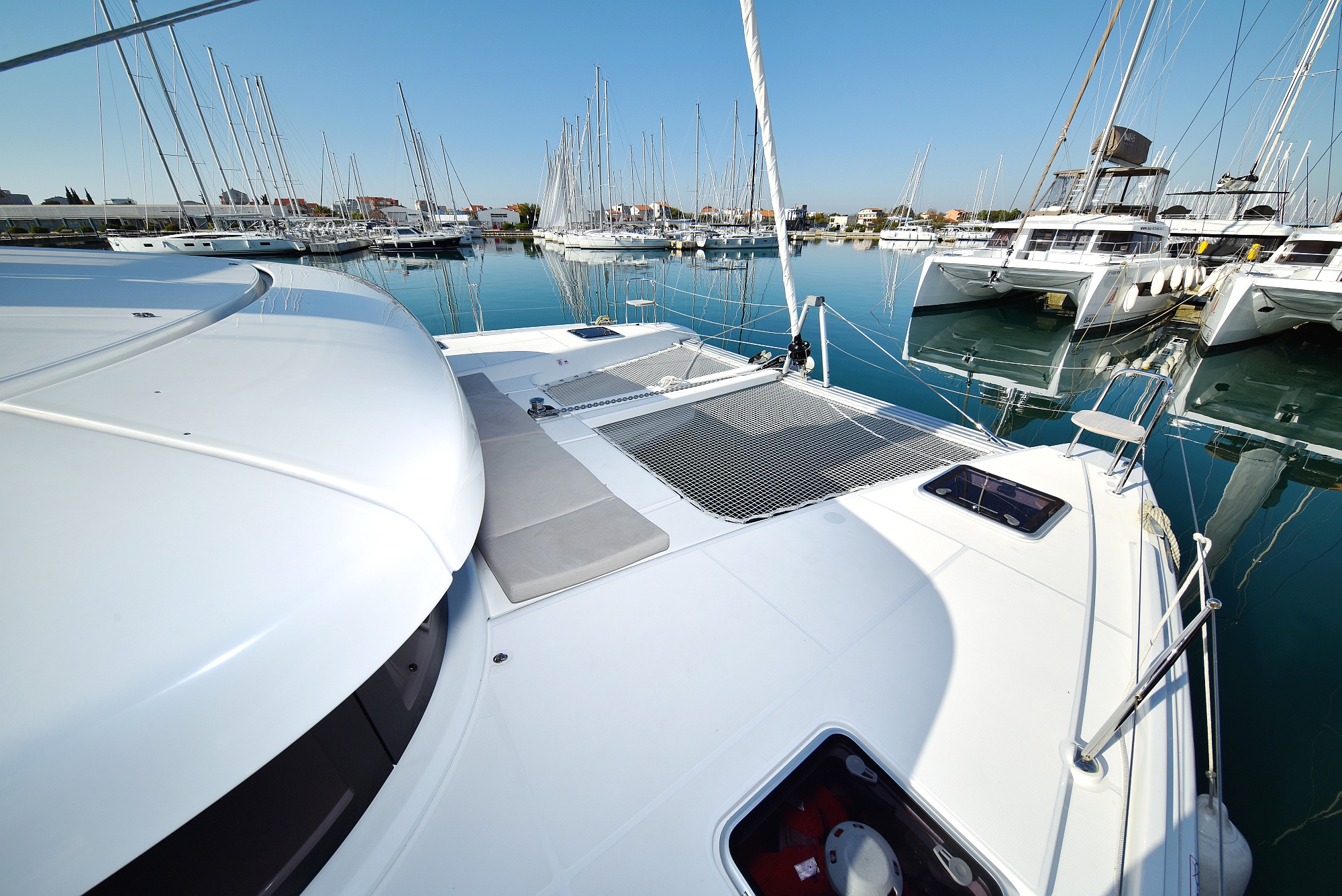 Lagoon 42 — photo 41