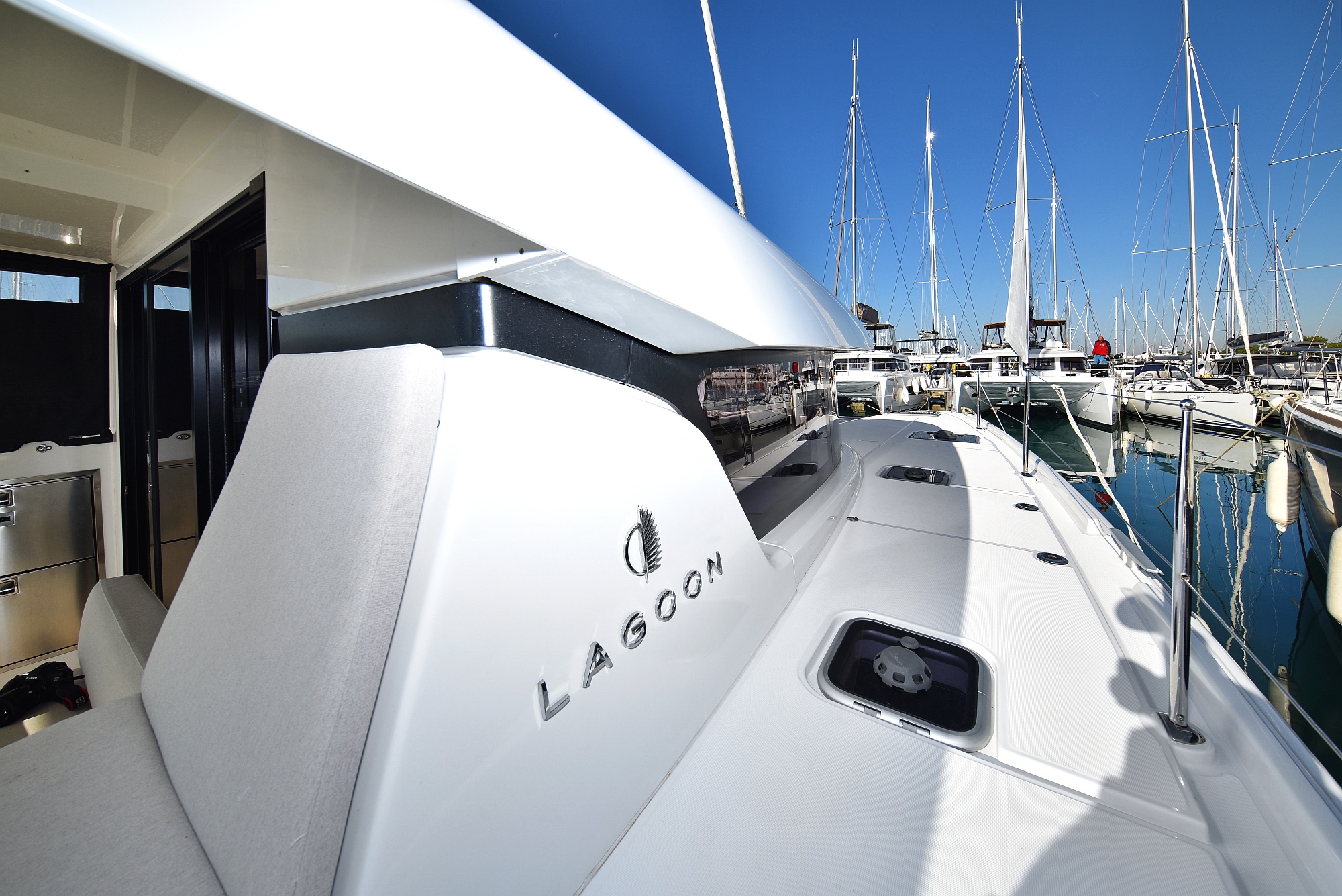 Lagoon 42 — photo 12