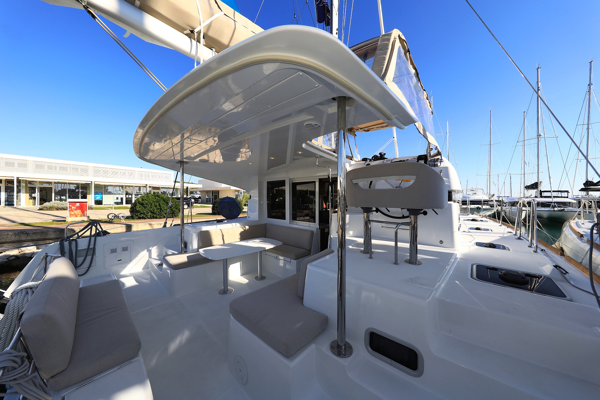 Lagoon 40 — photo 50