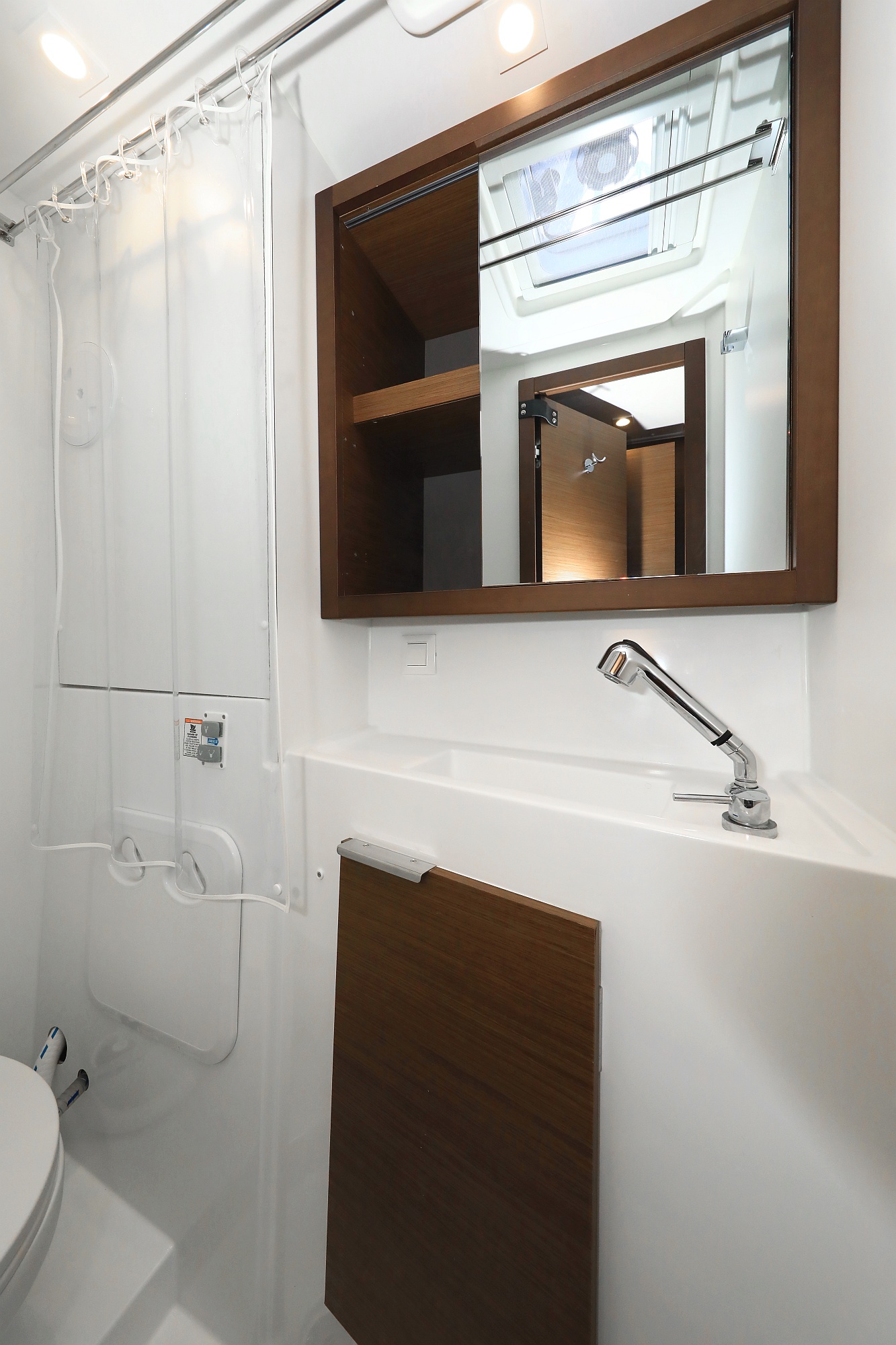 Lagoon 40 — photo 19
