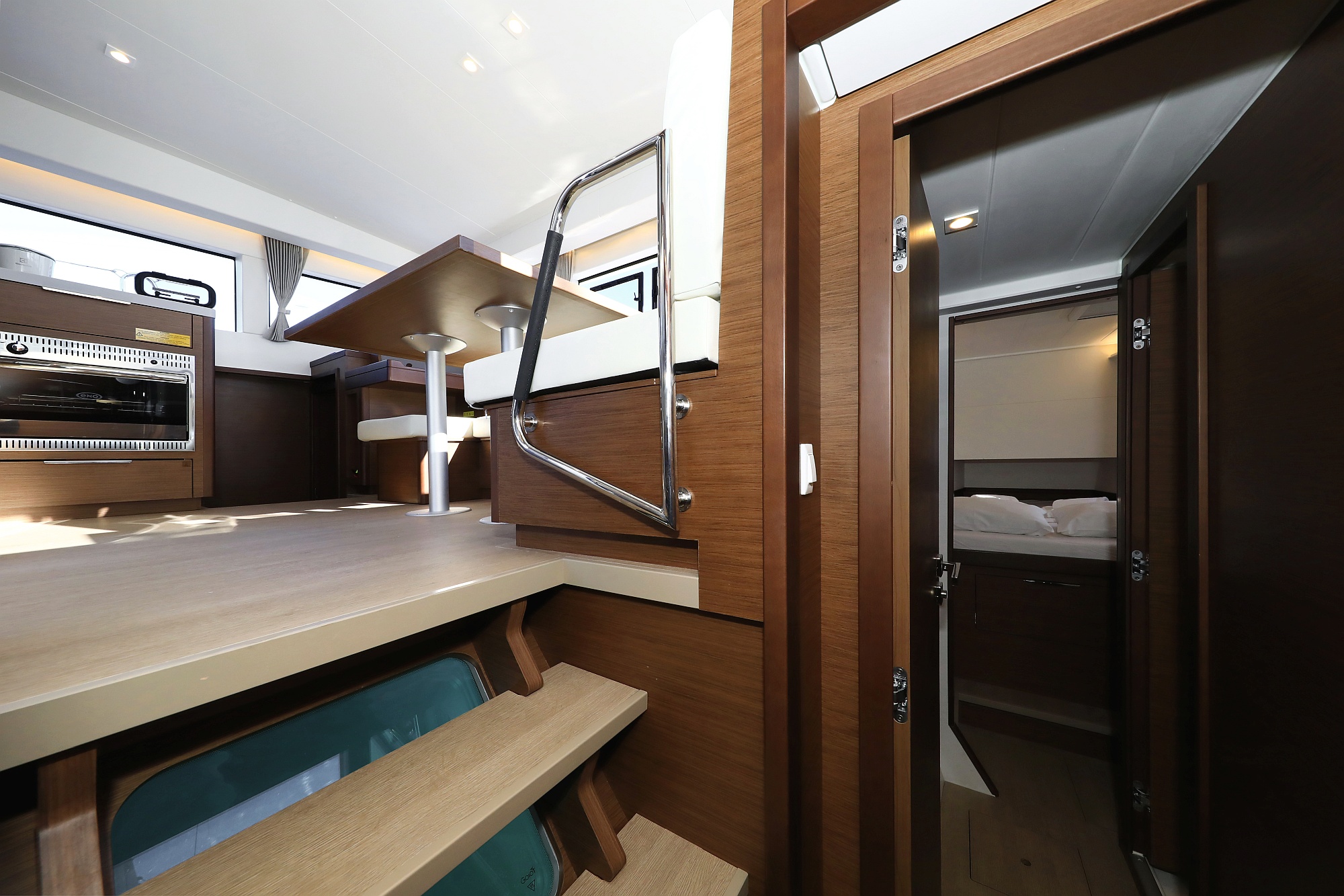 Lagoon 40 — photo 18