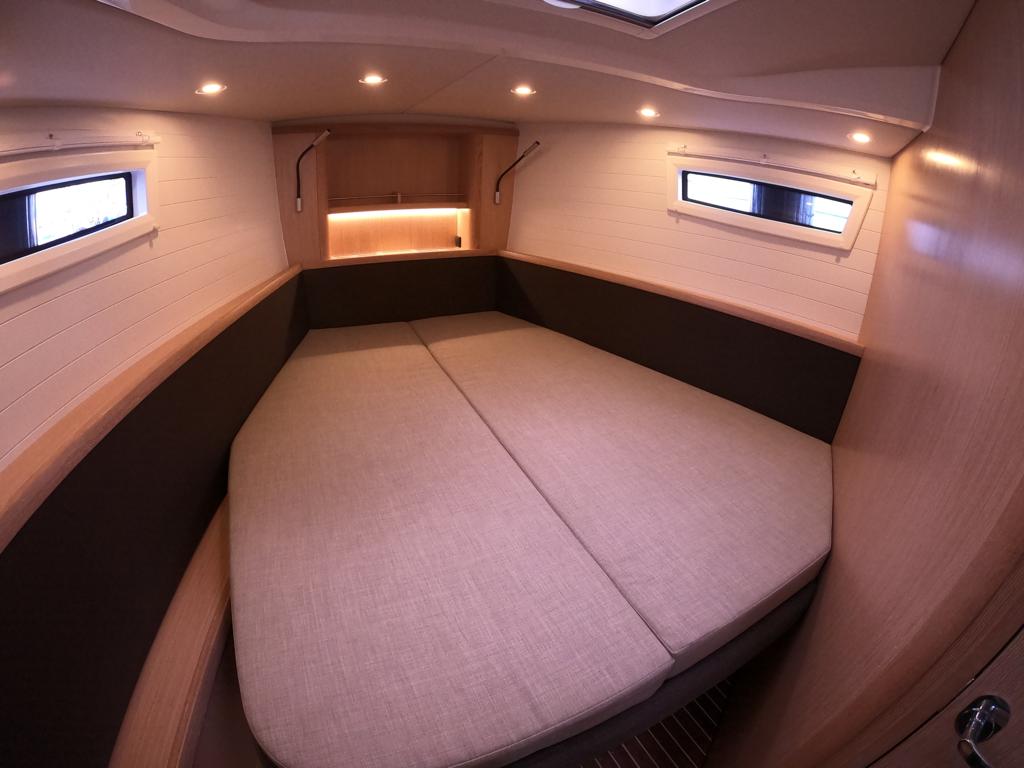 Bavaria Vision 42 Owner Version — photo 7