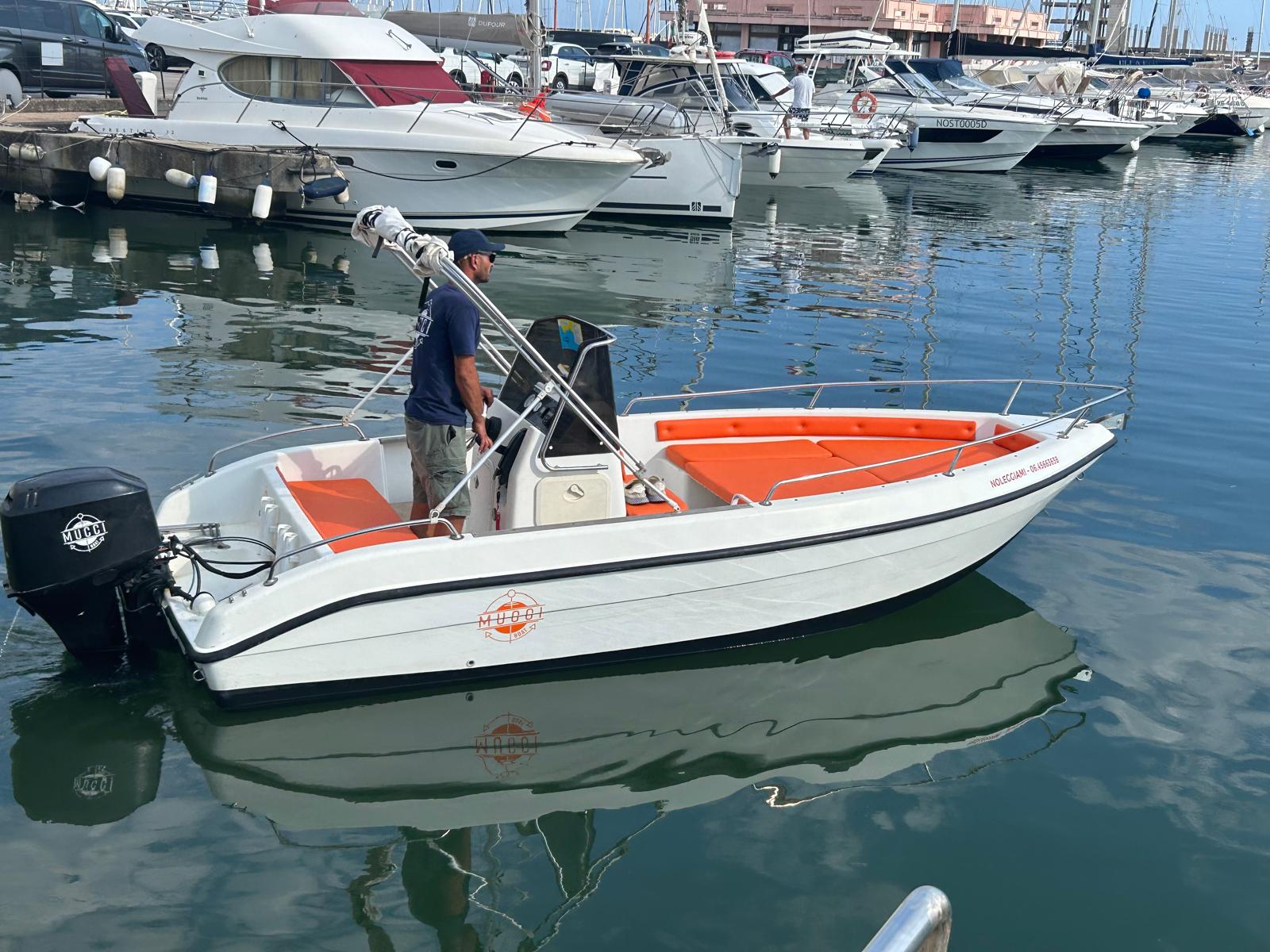 Mano Marine 18 — photo 2