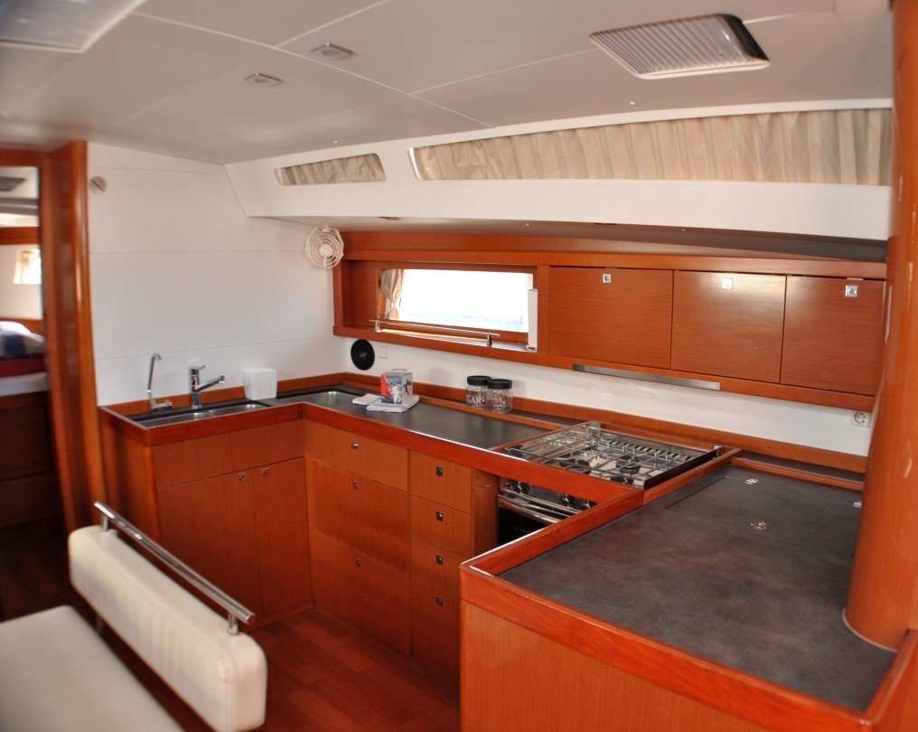 Oceanis 48 — photo 11