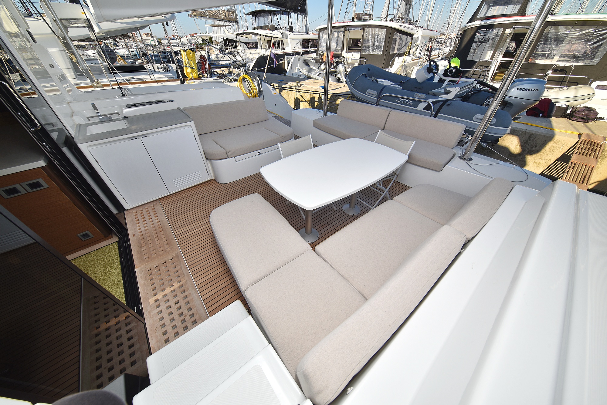 Lagoon 50- OWNER VERSION — photo 14