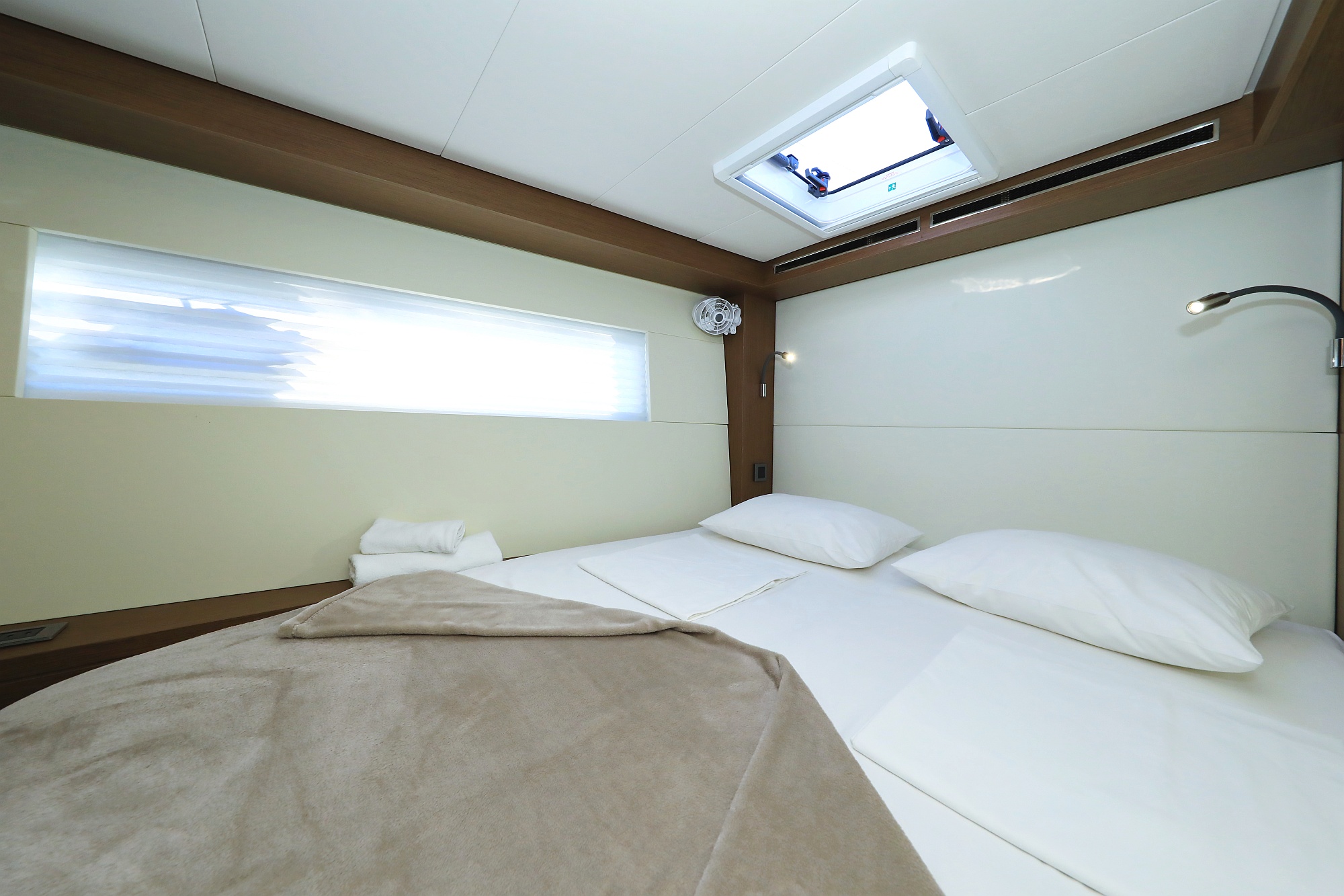 Lagoon 50- OWNER VERSION — photo 13