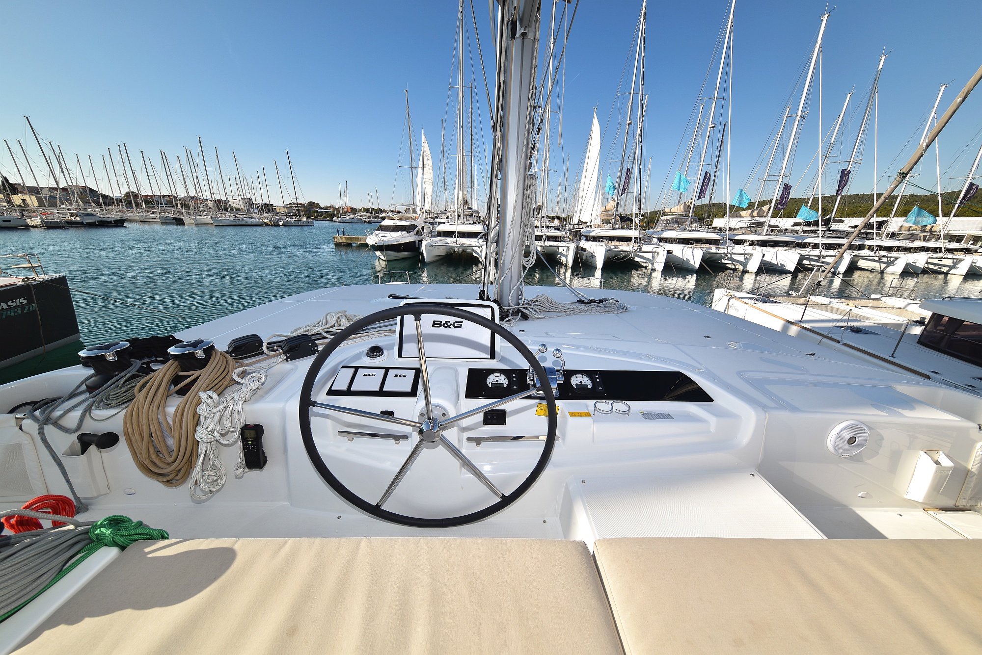 Lagoon 46 — photo 25