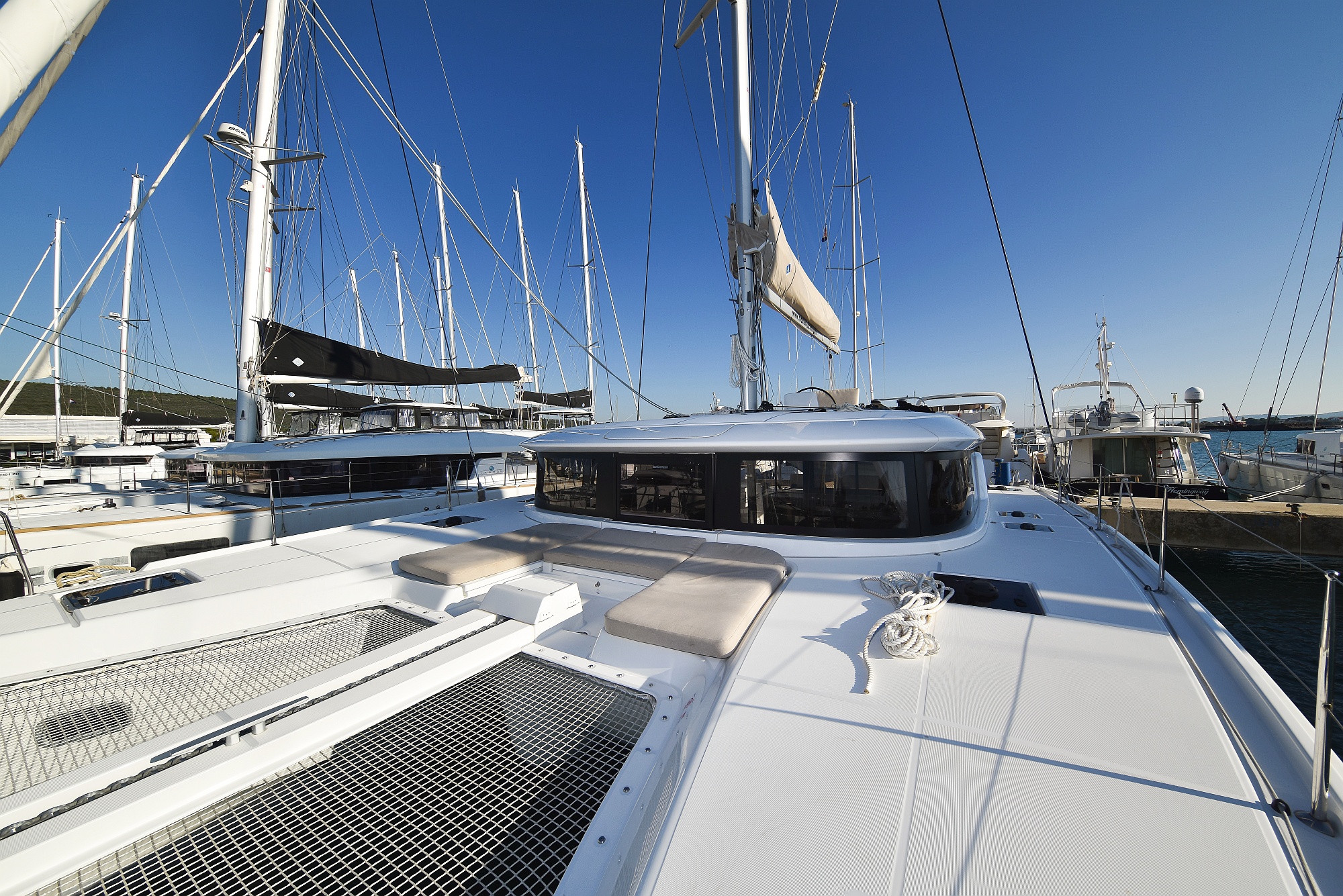 Lagoon 46 — photo 4