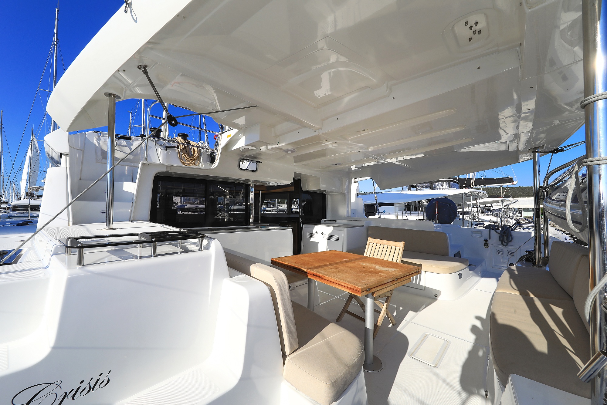 Lagoon 46 — photo 27
