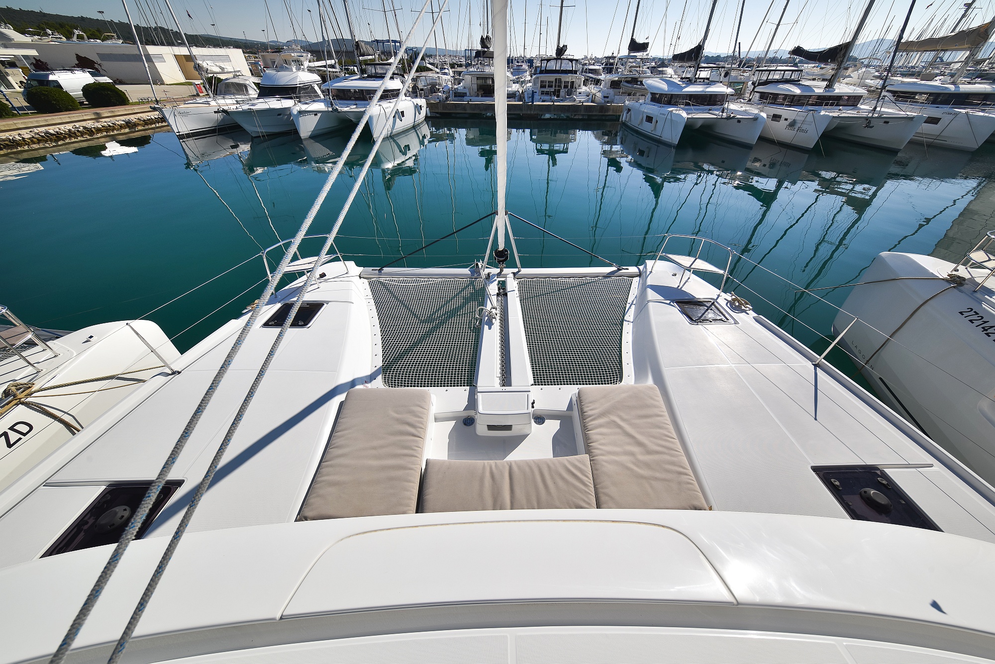 Lagoon 46 — photo 14