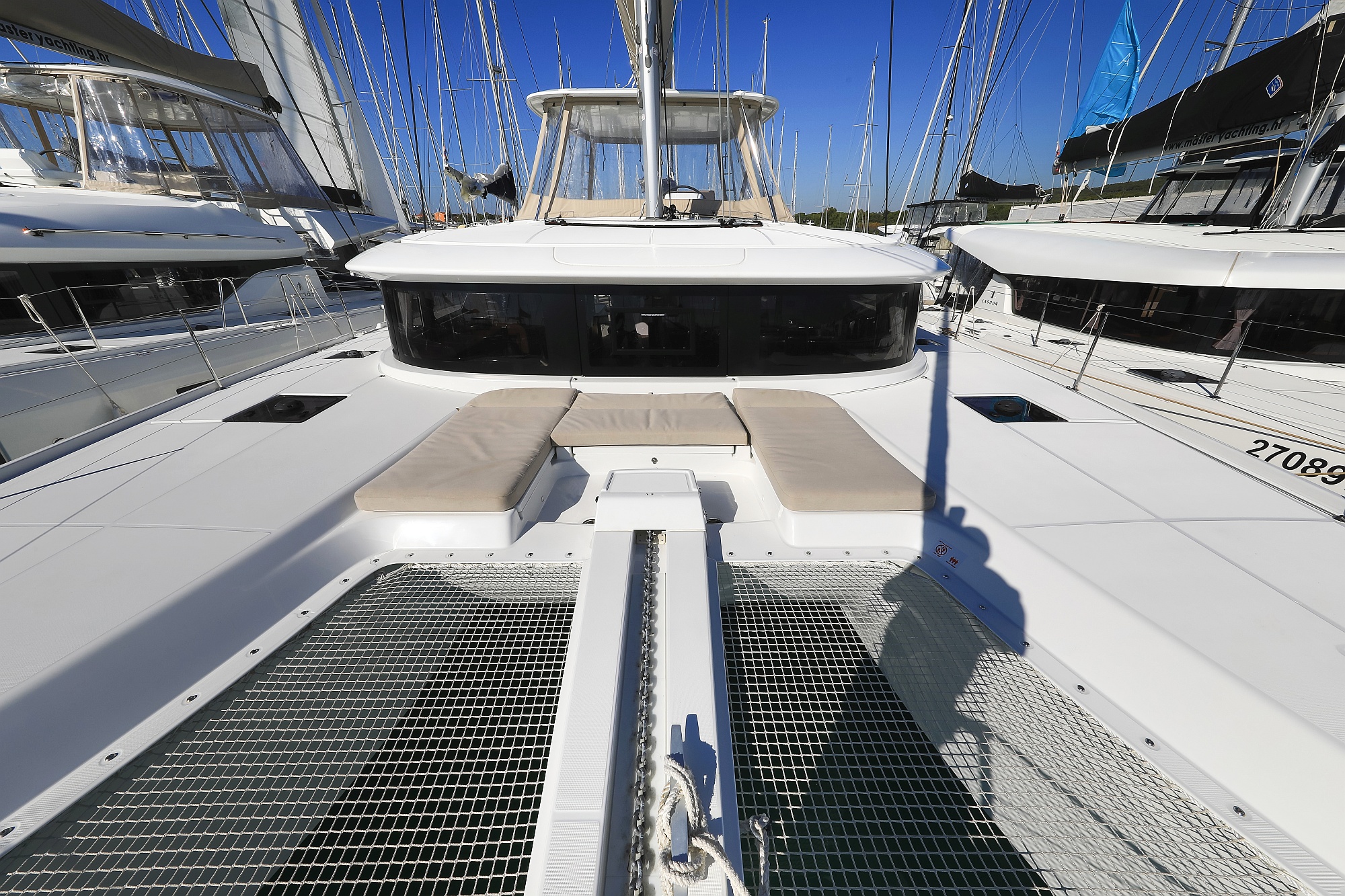 Lagoon 46 — photo 35