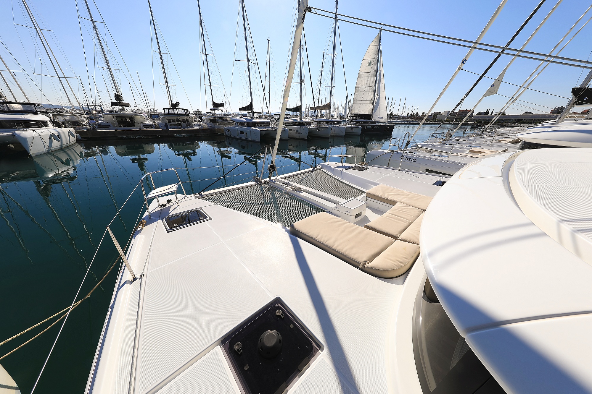 Lagoon 46 — photo 16