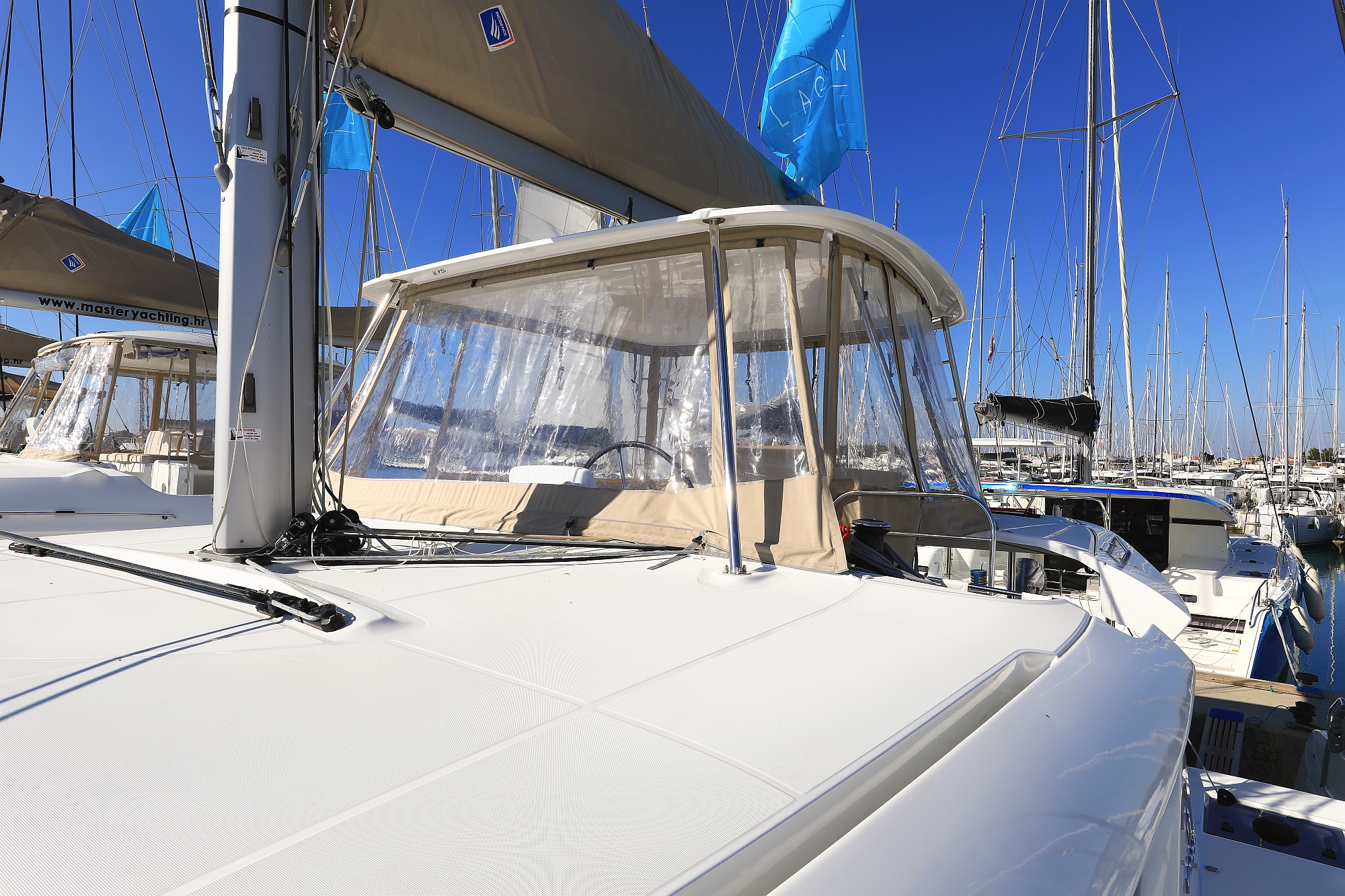 Lagoon 46 — photo 25