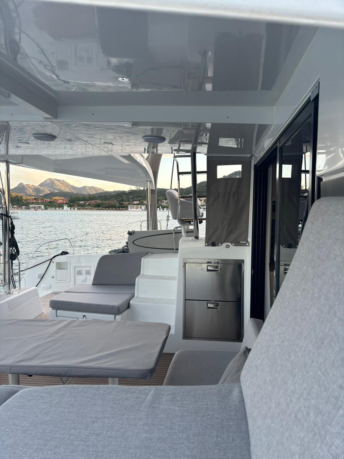 Lagoon 42 — photo 13