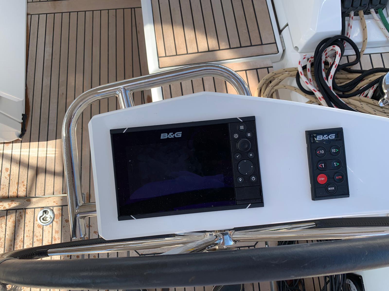 Oceanis 46.1 — photo 18