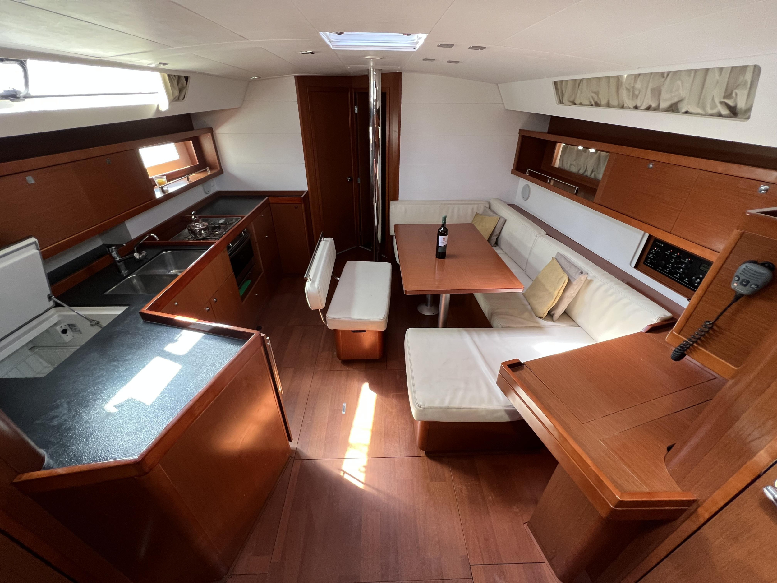 Oceanis 45 — photo 2