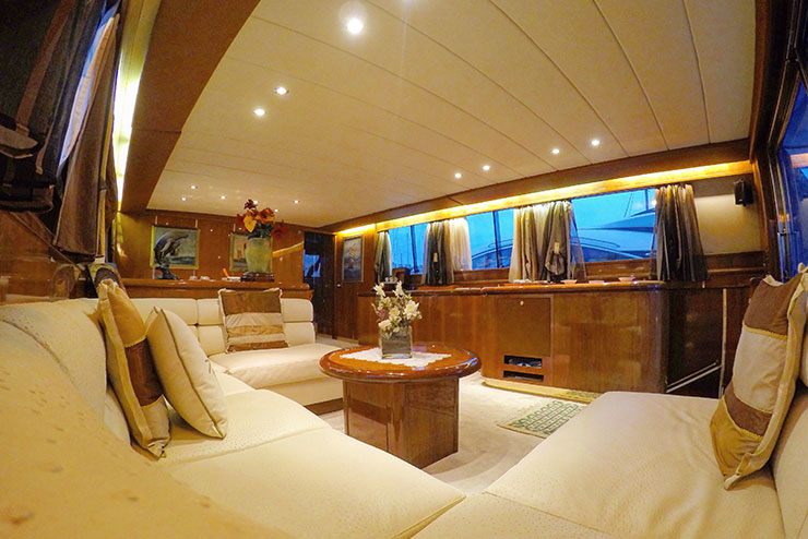 Falcon 76 — photo 5