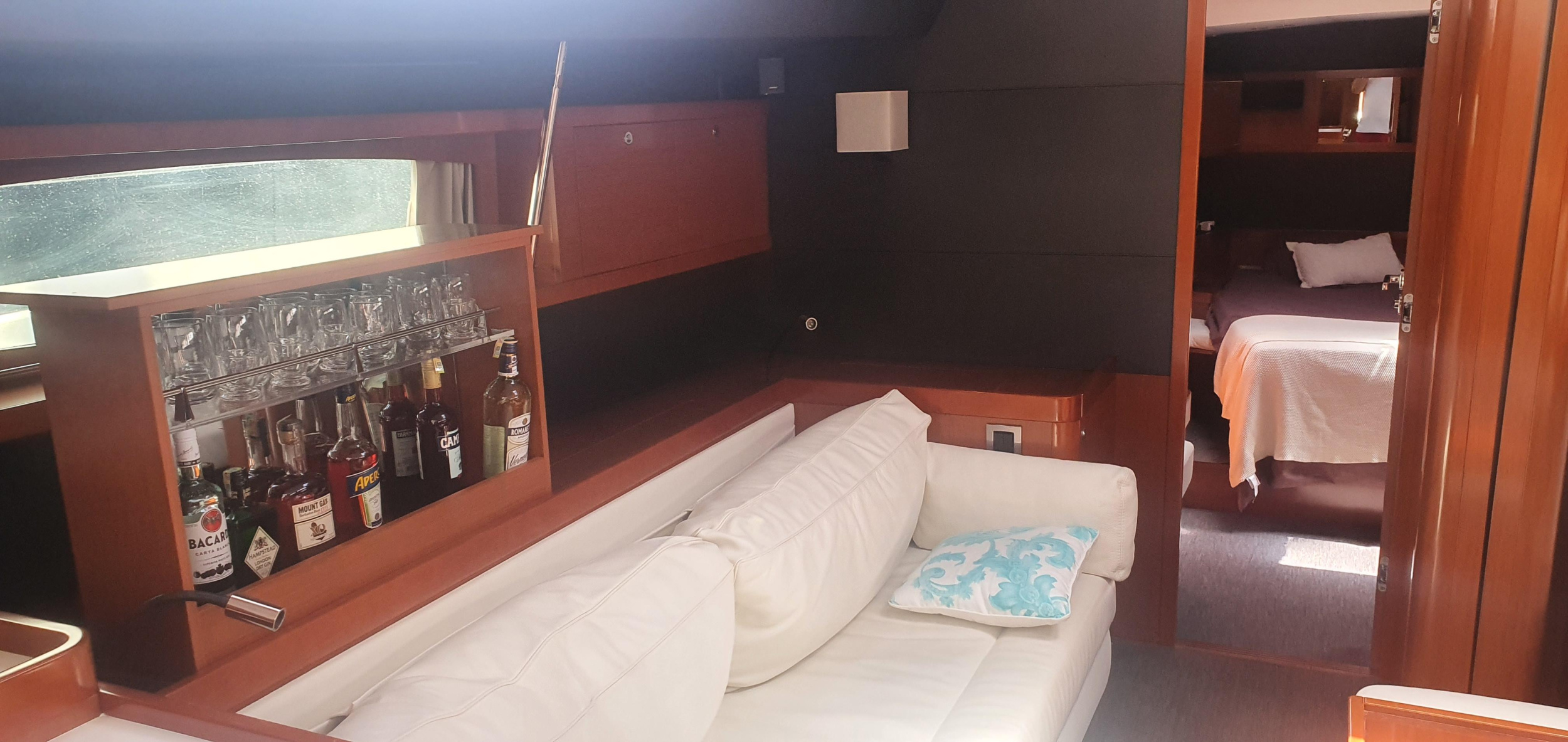 Oceanis 60 — photo 4