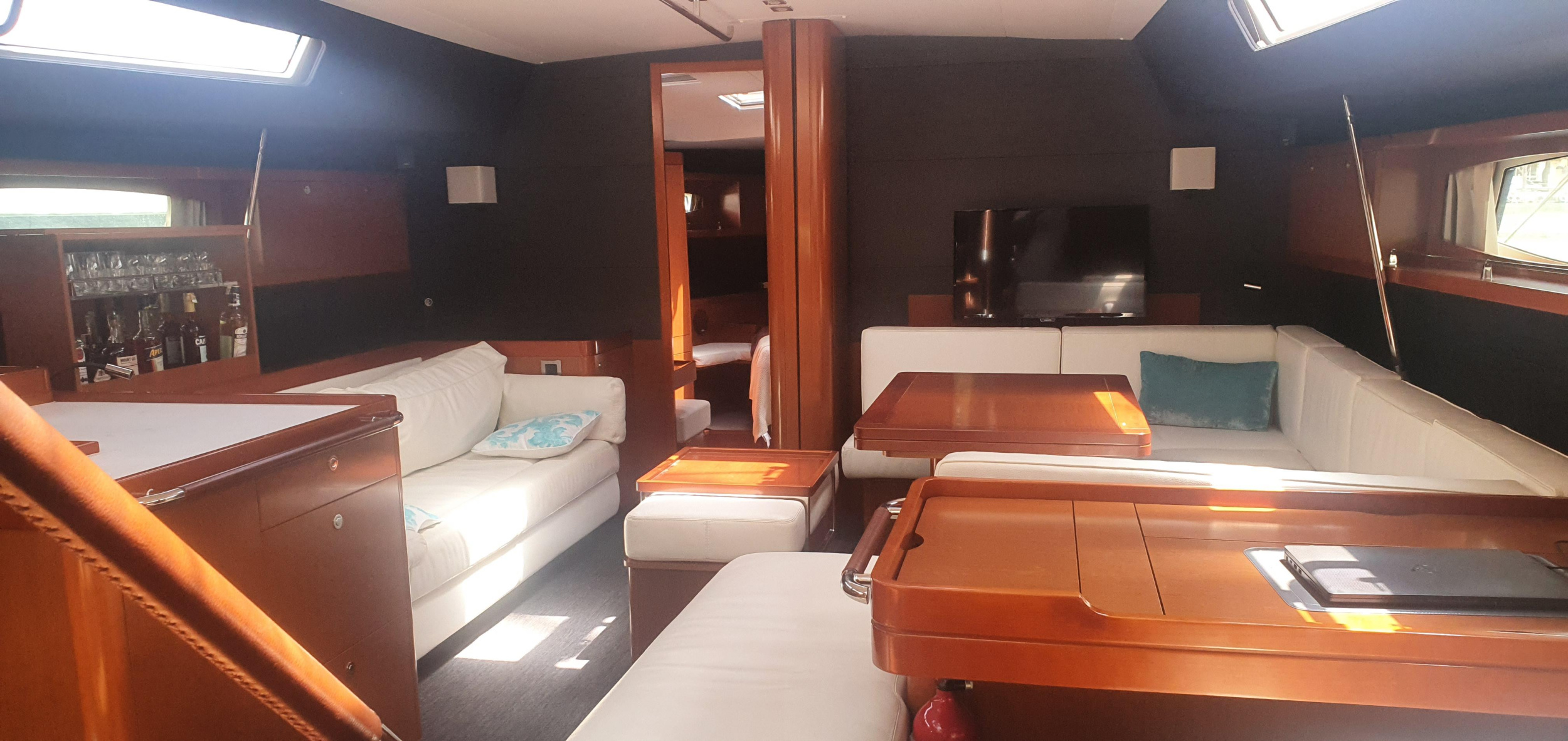 Oceanis 60 — photo 8