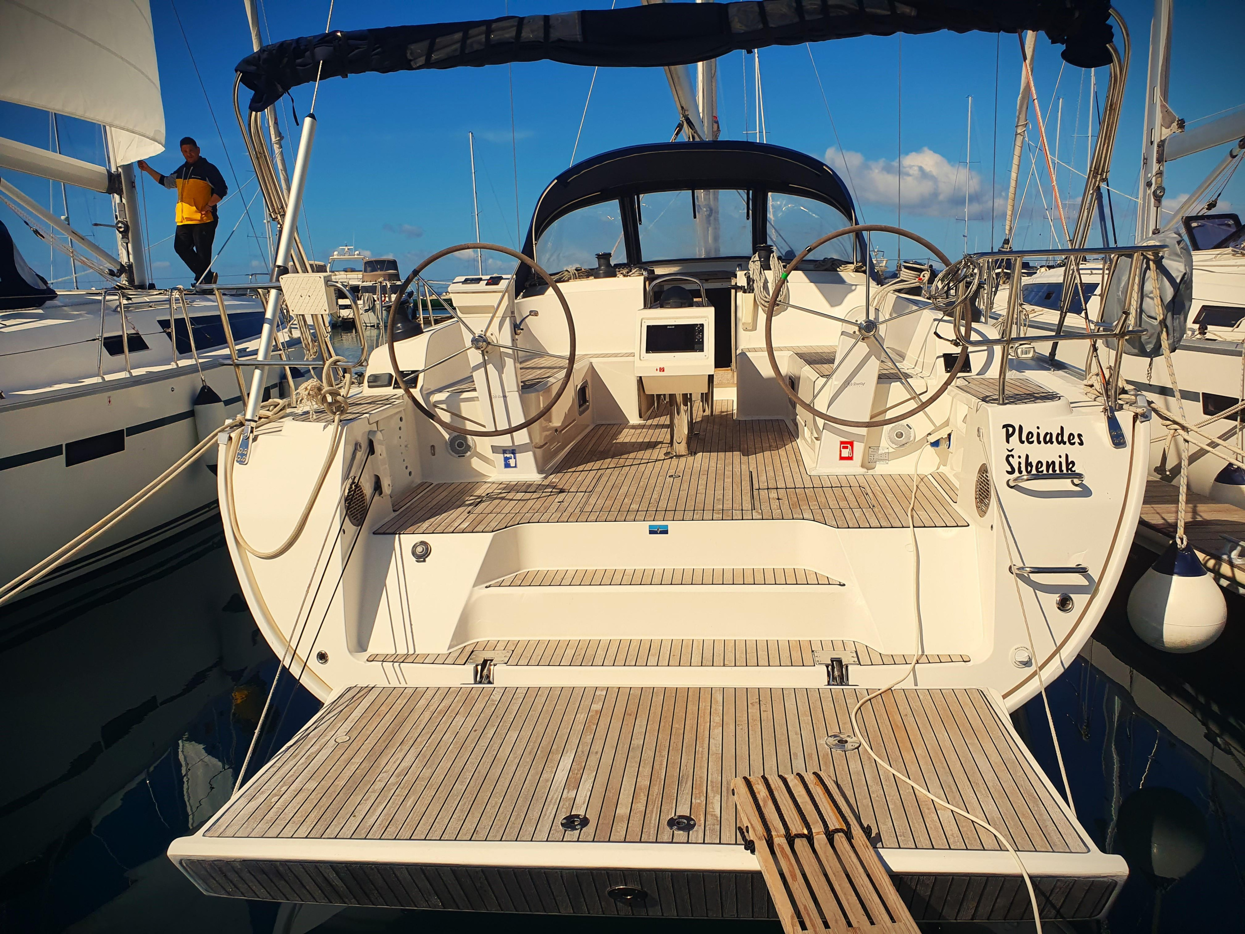 Bavaria Cruiser 46 — photo 9